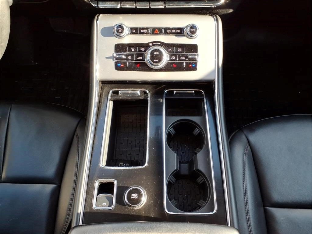 Used 2023 Lincoln Aviator AWD image 25