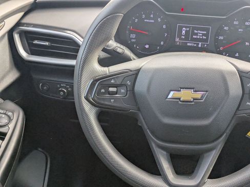 Used 2021 Chevrolet TrailBlazer LS image 20