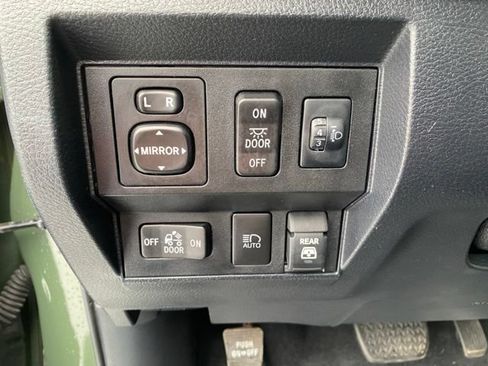 Used 2020 Toyota Tundra TRD Pro AWD/4WD image 23