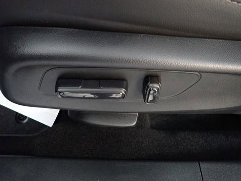 Used 2026 Honda HR-V EX-L image 23