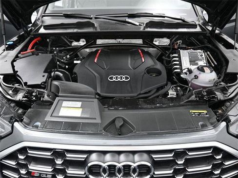 Used 2024 Audi SQ5 Premium Plus image 38