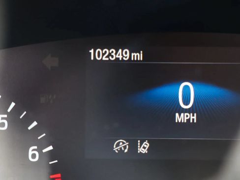 Used 2020 Ford Escape SE FWD image 44