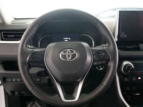 Used 2023 Toyota RAV4 XLE w/ Convenience Package AWD/4WD image 12
