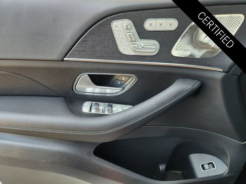 Certified 2026 Mercedes-Benz GLS 580 4MATIC image 21