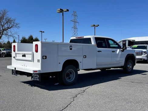 New 2026 GMC Sierra 3500 Pro w/ Convenience Package AWD/4WD image 10