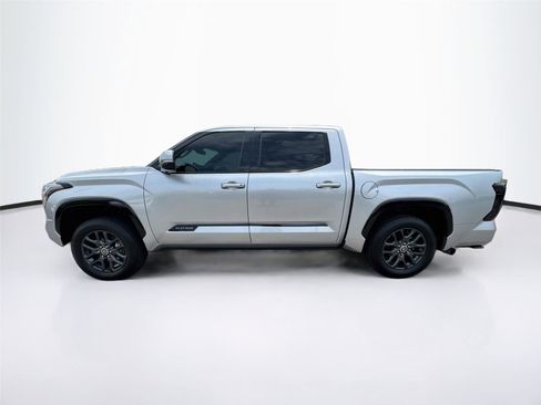 Used 2022 Toyota Tundra Platinum AWD/4WD image 29