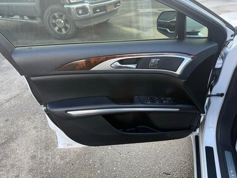 Used 2016 Lincoln MKZ Sedan 4D w/ Equipment Group 300A Reserve image 13