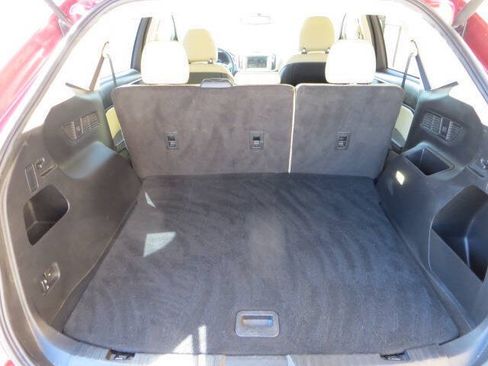 Used 2015 Ford Edge SEL w/ Canadian Comfort Package FWD image 20