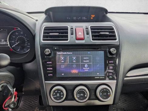 Used 2016 Subaru Crosstrek 2.0i Limited image 16