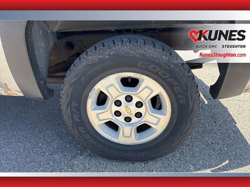 Used 2007 Chevrolet Silverado 1500 LTZ w/ Max Trailering Pack image 16