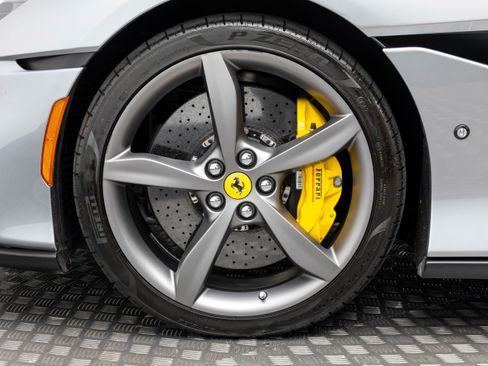 Certified 2022 Ferrari Portofino M image 49