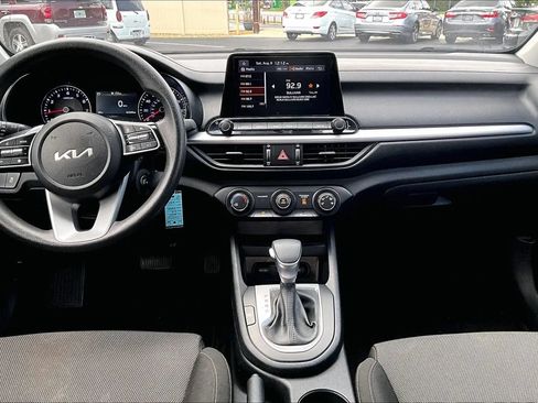 Used 2024 Kia Forte LXS FWD image 5