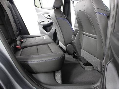 New 2026 Buick Envista Sport Touring w/ Convenience I Package FWD image 18