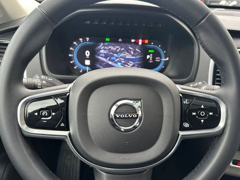 Certified 2023 Volvo XC90 T8 Ultimate image 27