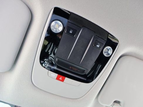 New 2025 Kia Seltos S AWD/4WD image 36