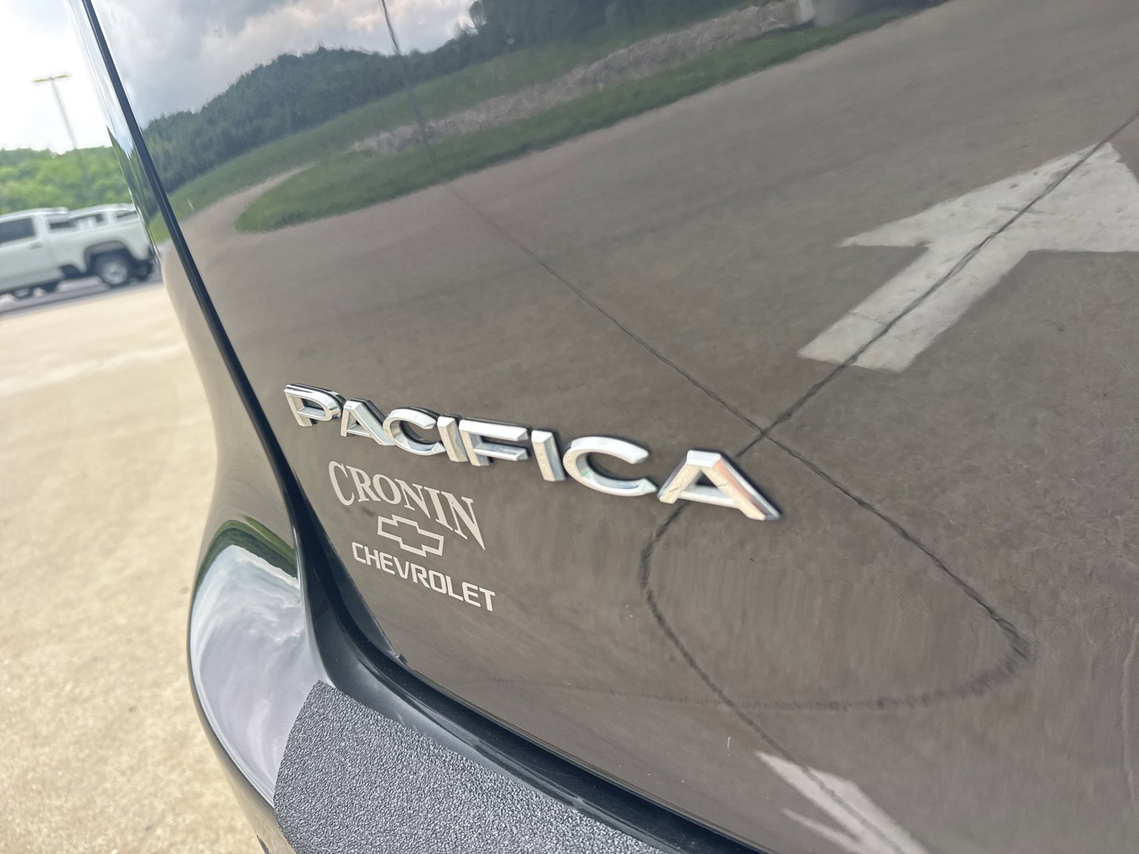 Used 2024 Chrysler Pacifica Limited FWD image 12