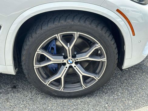 Used 2021 BMW X5 xDrive40i w/ Premium Essential Package image 10