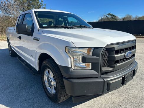 Used 2017 Ford F150 XL w/ Equipment Group 101A Mid image 7