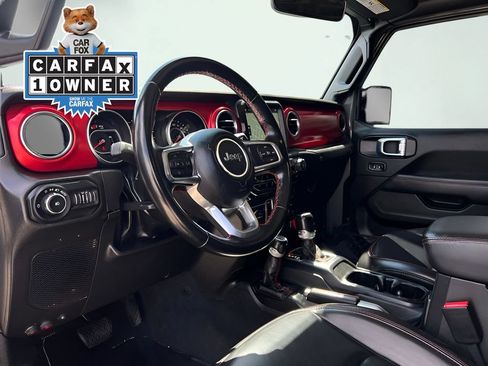 Used 2022 Jeep Wrangler Unlimited Rubicon AWD/4WD image 31