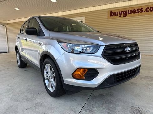 Used 2019 Ford Escape S FWD image 2