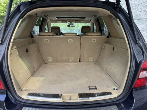 Used 2011 Mercedes-Benz ML 350 4MATIC image 9