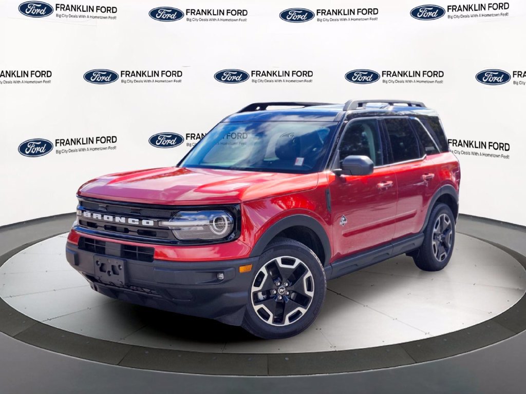 Certified 2023 Ford Bronco Sport Outer Banks w/ Tech Package AWD/4WD image 1