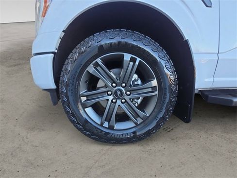 Certified 2021 Ford F150 Lariat w/ Equipment Group 502A High image 14