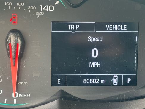 Used 2020 Chevrolet Trax LT w/ Redline Edition AWD/4WD image 20