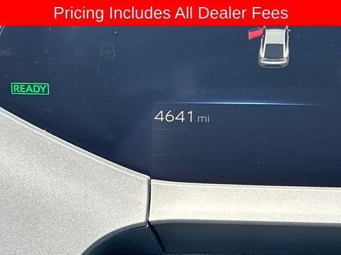 Used 2026 Toyota Prius Plug-In Hybrid FWD image 10