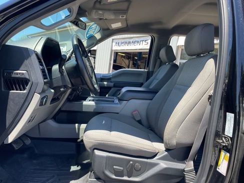 Used 2019 Ford F150 XLT w/ Equipment Group 302A Luxury AWD/4WD image 10