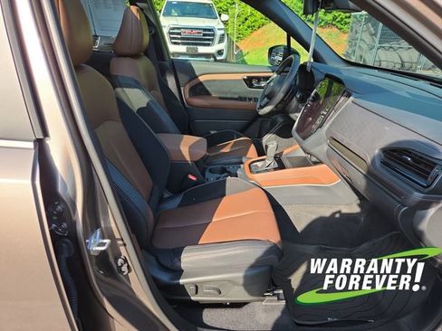 Used 2025 Subaru Forester Touring AWD/4WD image 15