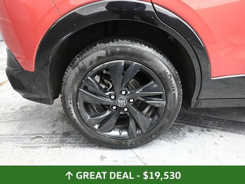 Used 2024 Buick Encore GX Sport Touring image 18
