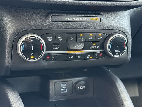 Used 2023 Ford Escape Active image 23