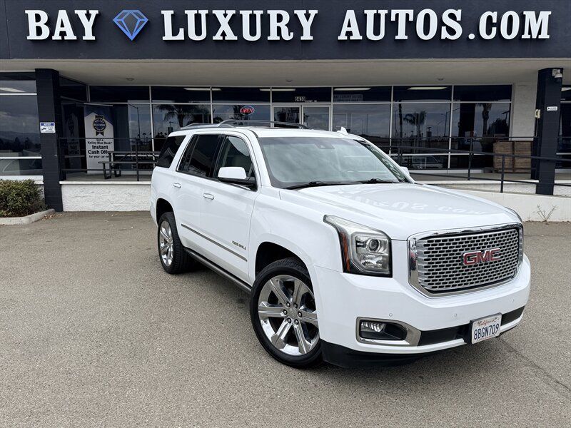Used 2017 GMC Yukon Denali w/ Open Road Package AWD/4WD image 1