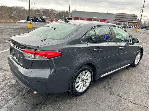 Certified 2024 Toyota Corolla LE image 5