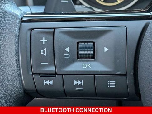 Certified 2023 Nissan Rogue SV AWD/4WD image 21