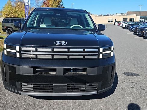 New 2026 Hyundai Santa Fe SE image 2