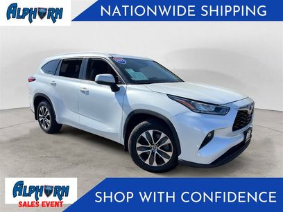 Used 2022 Toyota Highlander XLE