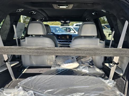 New 2026 BMW X7 xDrive40i w/ M Sport Package image 12
