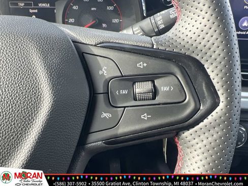 Certified 2024 Chevrolet Trax RS w/ Driver Confidence Package image 23