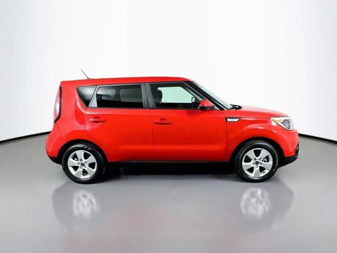 Used 2019 Kia Soul FWD image 6