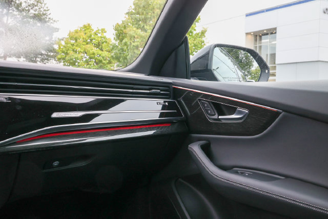Certified 2023 Audi Q8 Prestige w/ Prestige Package AWD/4WD image 11