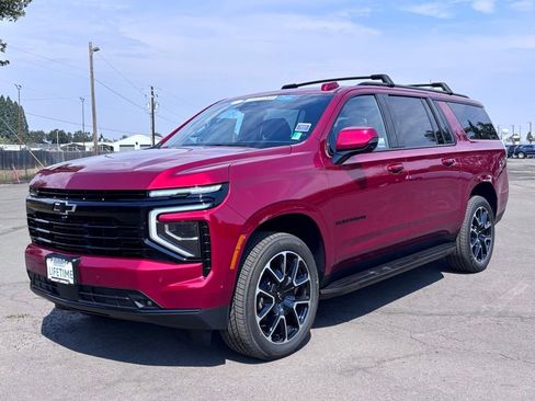 New 2025 Chevrolet Suburban RST w/ Comfort Package image 5