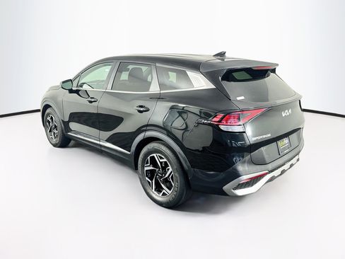 Used 2023 Kia Sportage LX FWD image 5