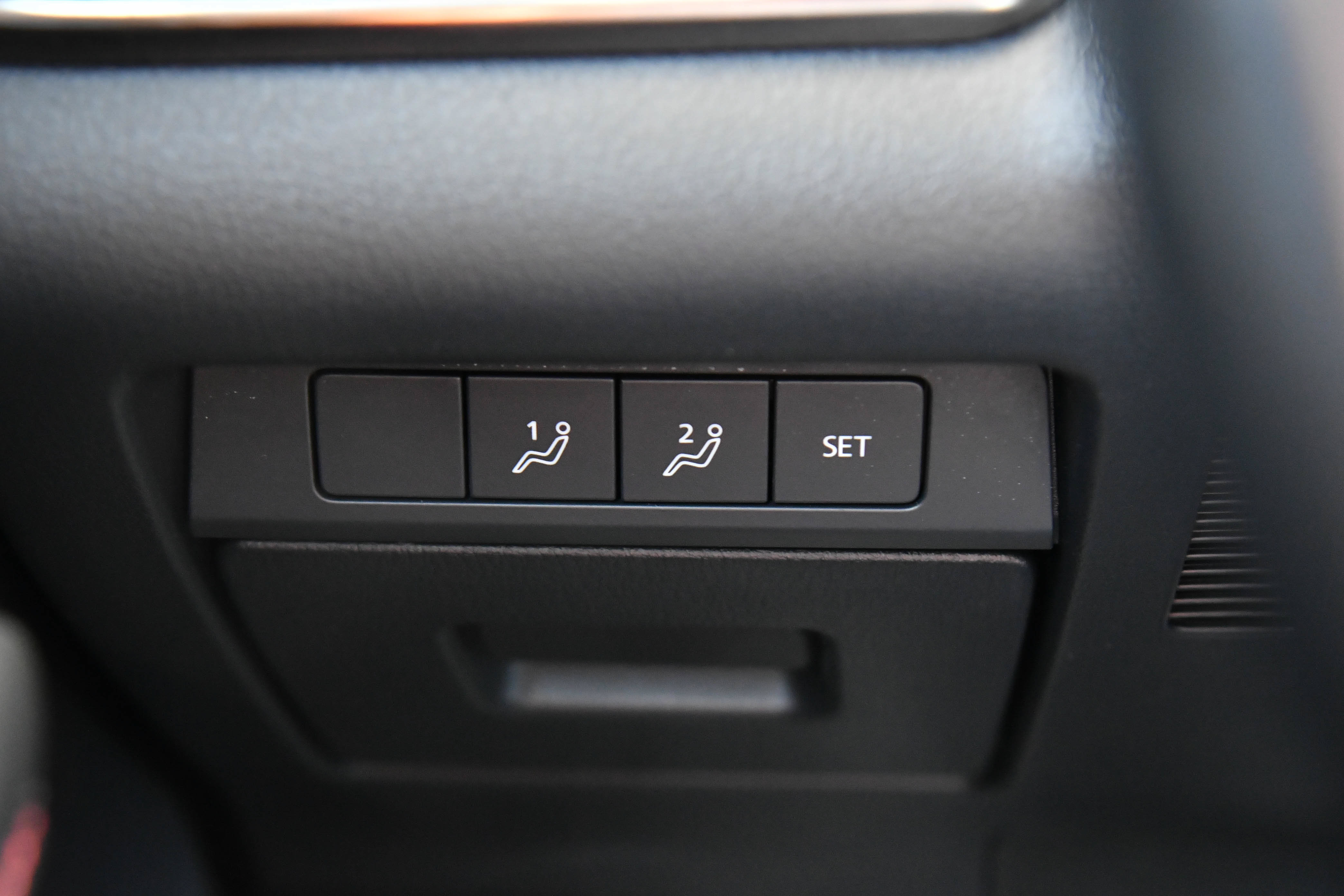 Used 2025 MAZDA CX-30 AWD 2.5 S w/ Preferred Package image 32