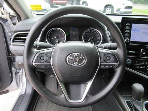 Used 2024 Toyota Camry LE image 17