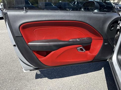 Used 2019 Dodge Challenger SXT w/ Plus Package image 13
