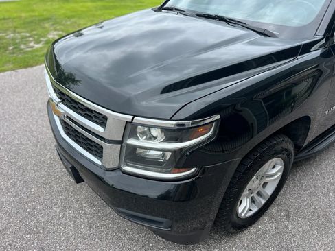 Used 2019 Chevrolet Suburban LT AWD/4WD image 4