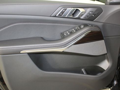 New 2026 BMW X5 sDrive40i w/ Climate Comfort Package image 13