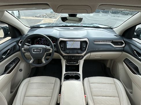 Used 2021 GMC Acadia Denali w/ Denali Ultimate Package image 29